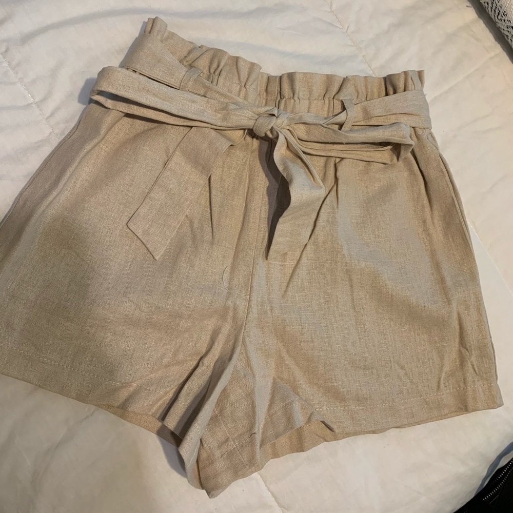 Linen paperbag shorts